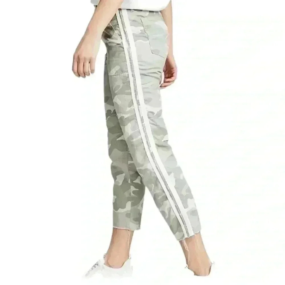 Mother The Shaker Chop Crop Fray Green Camo Stripe Linen Pants Desert Print